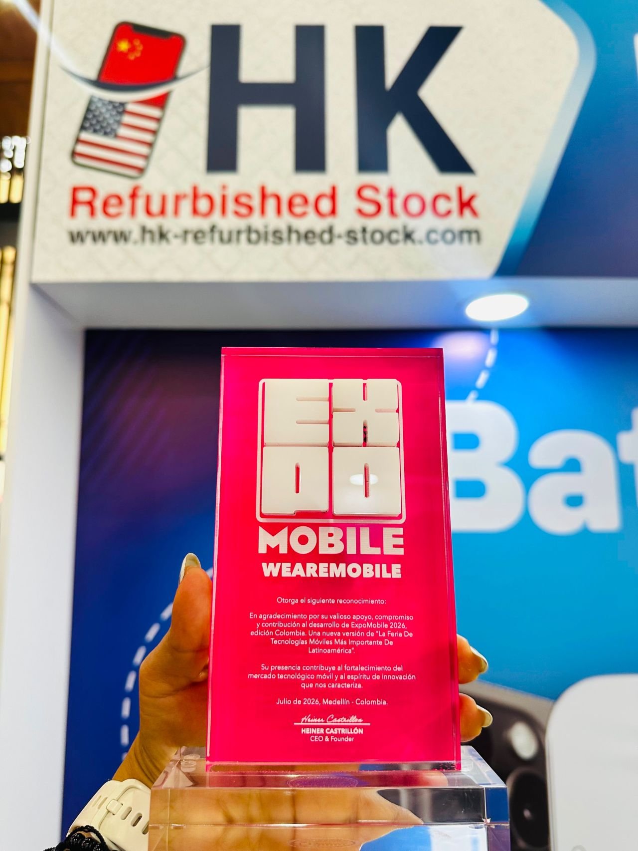 HK Refurbished Stock receiving recognition from ExpoMobile in Medellin, July 2026